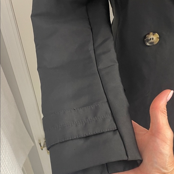 Reitmans Black Double Breasted Trench Coat Pockets & Tie Belt Nylon Sz S - Picture 5 of 16